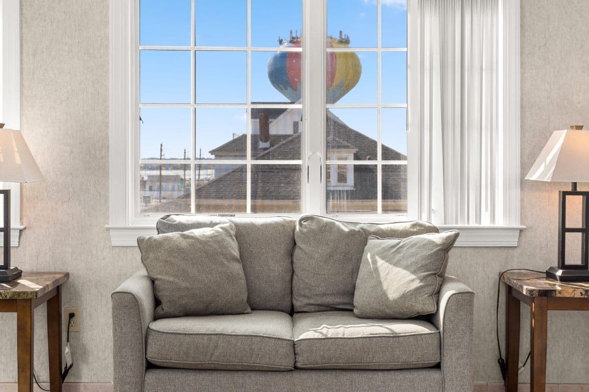 OCHG Ocean 1 Suite 2
