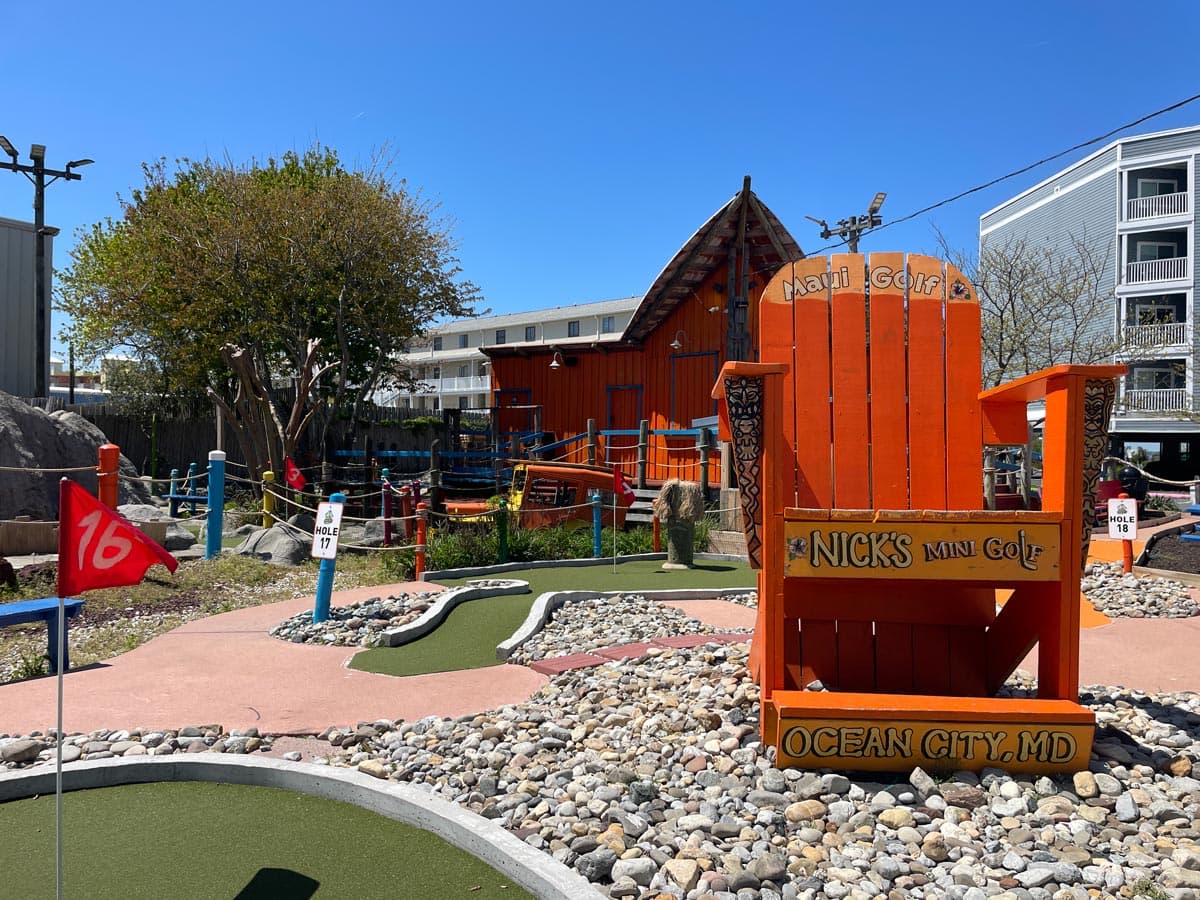 Nick's Mini Golf - 57th Street