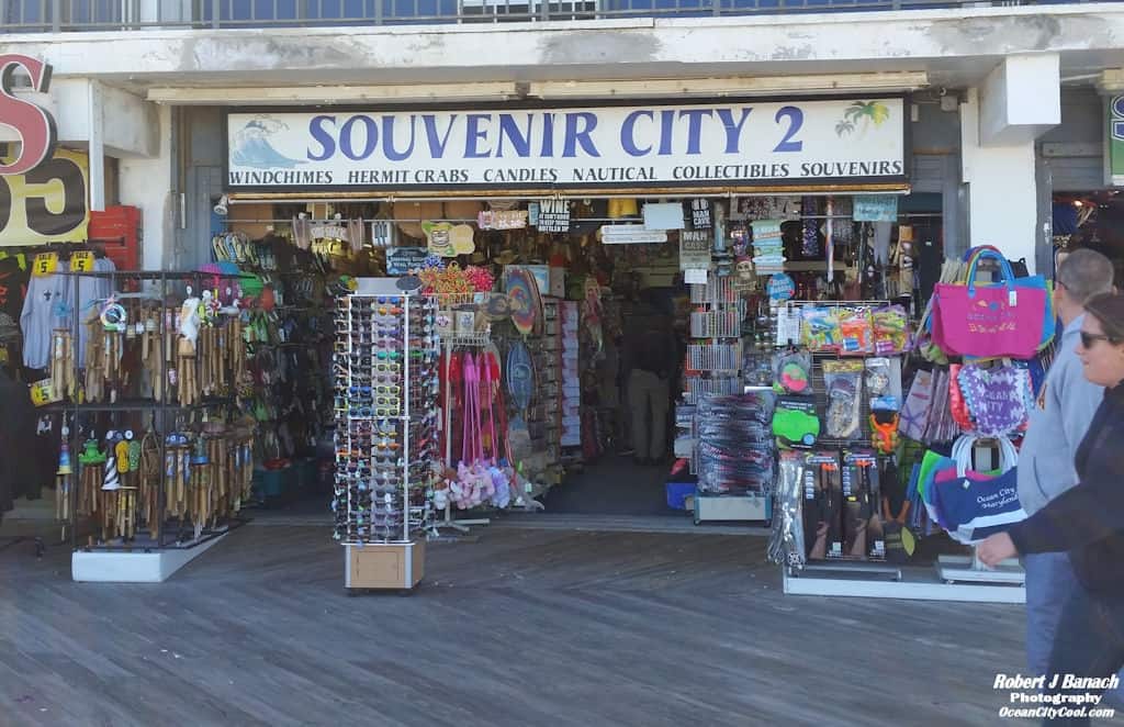 Souvenir City