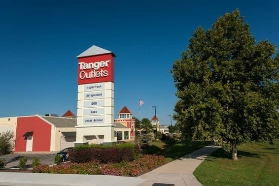 Tanger Outlets
