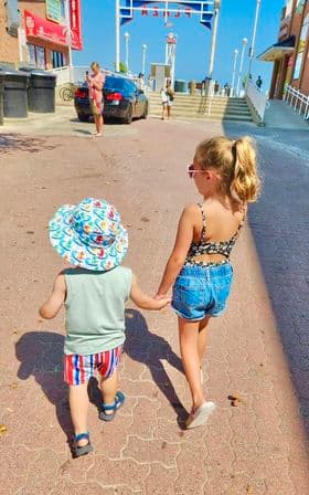 kids love to walk on the Boardwalk too.