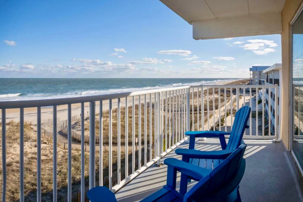 SeaLoft Balcony
