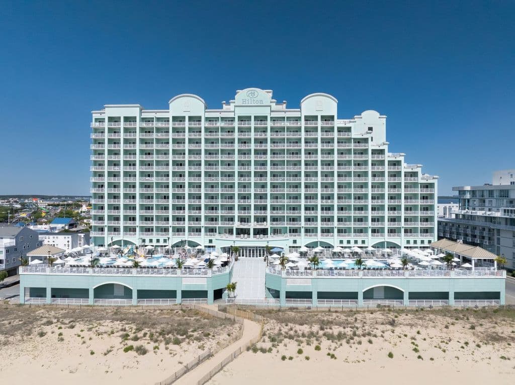 Hilton Oceanfront Suites