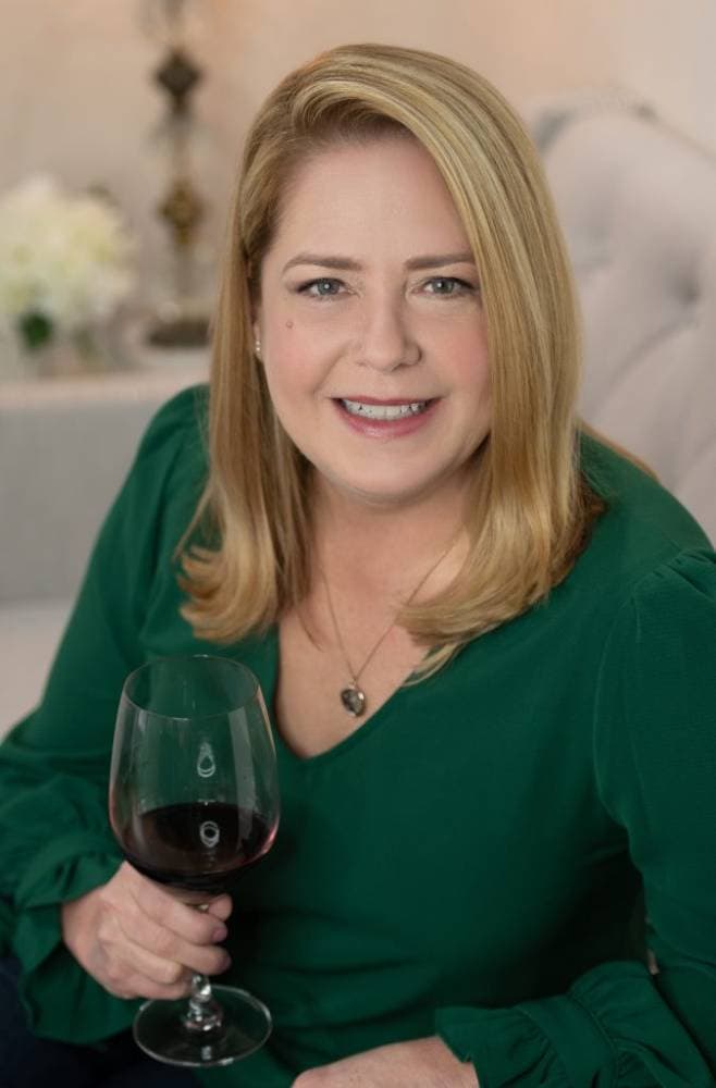 Art League of Ocean City Wine_coach_photo_credit_Pam_Long