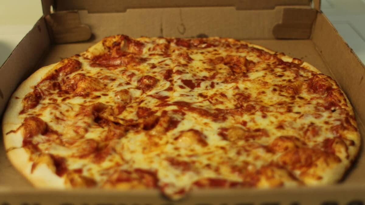 Pizza box