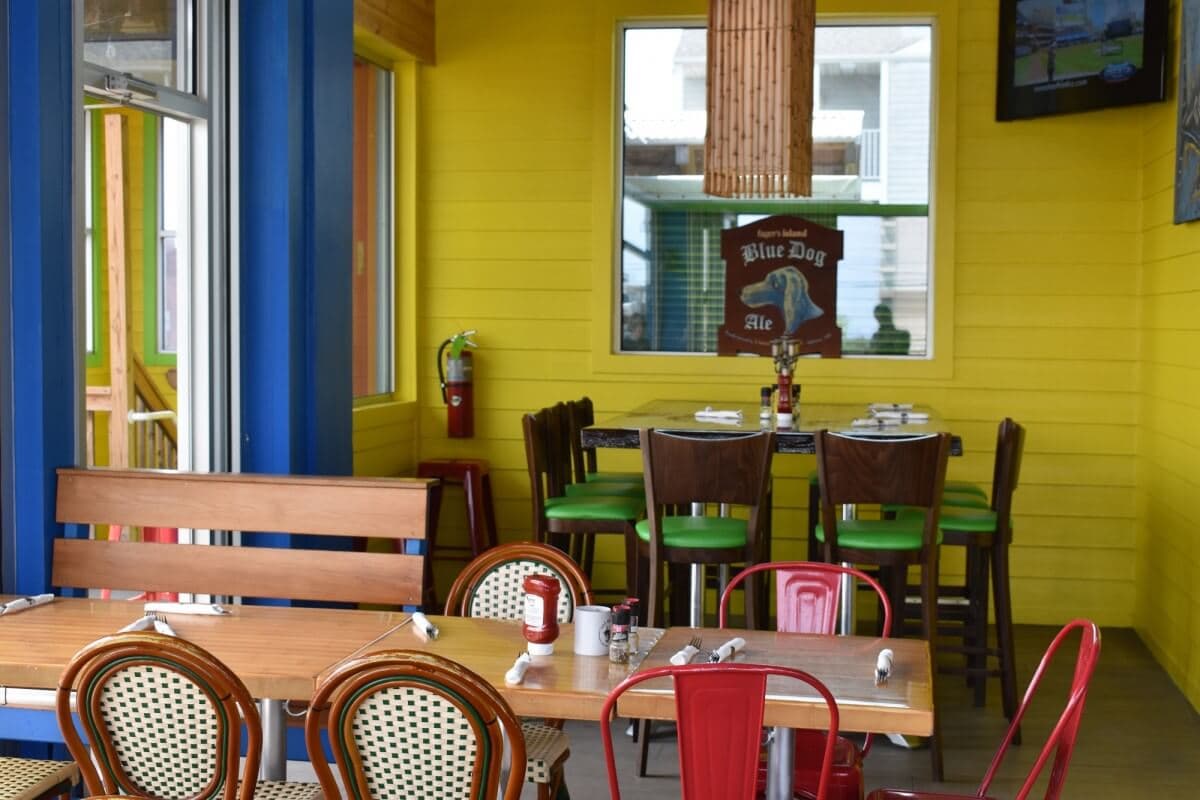 Fresh-baked bread and Bad Monkeys: Happy Hour Adventures