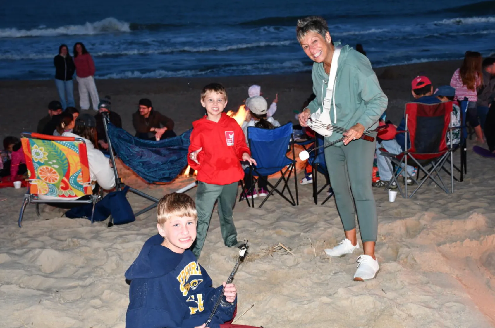 beach bonfire.png