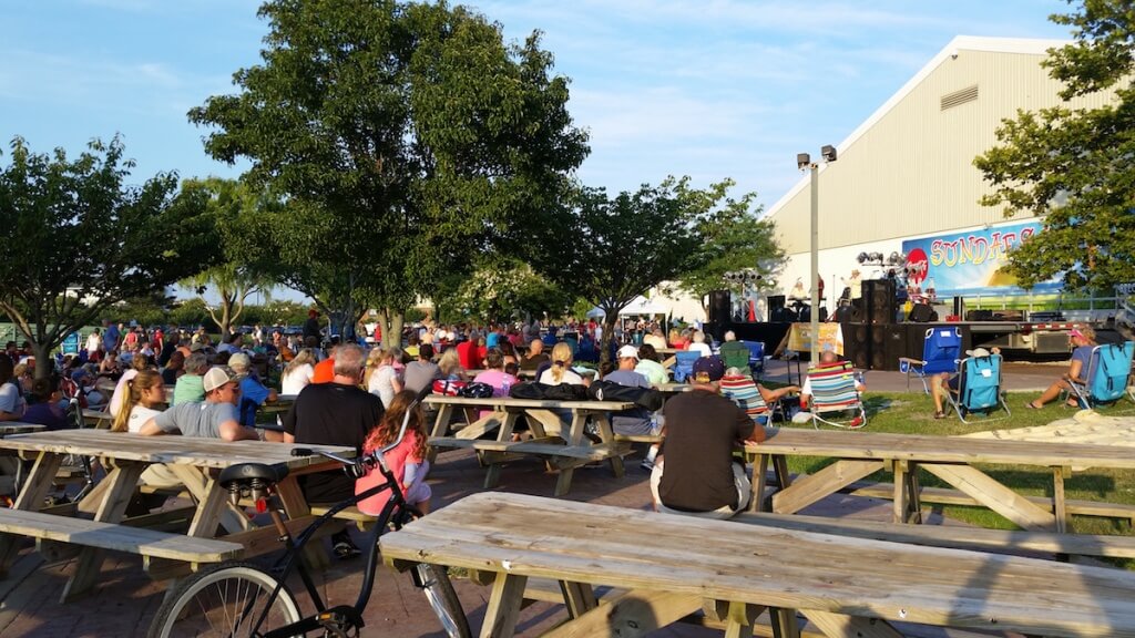 Sundaes in the park