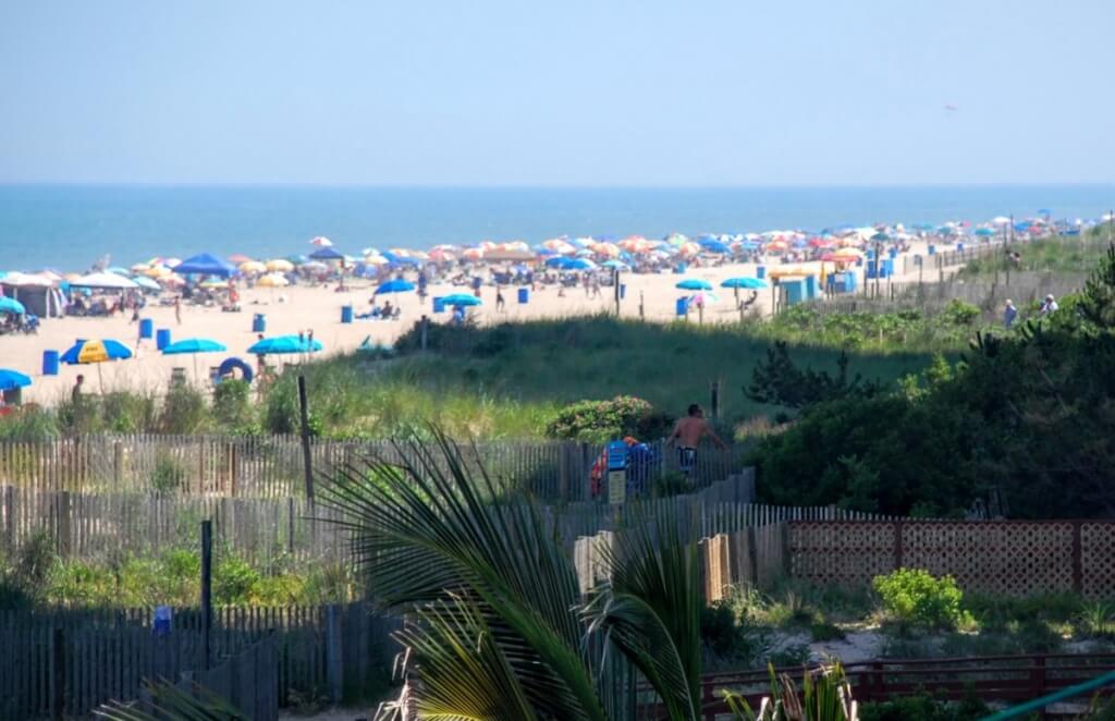 Once the sun passes over the hotel at midday, you can spend the afternoon and evening just lounging in the shade between dips in the ocean.