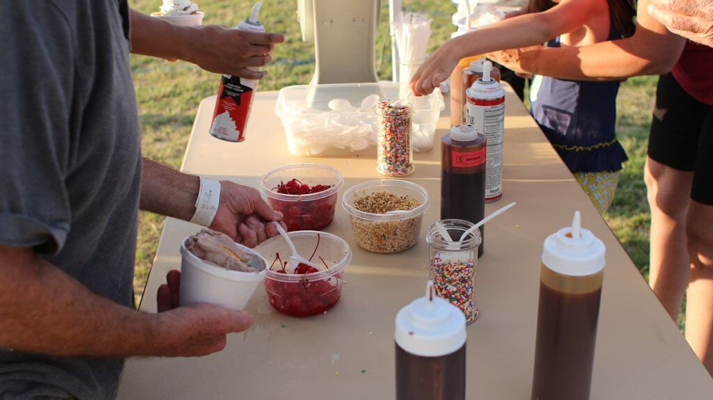 Ice cream topping station