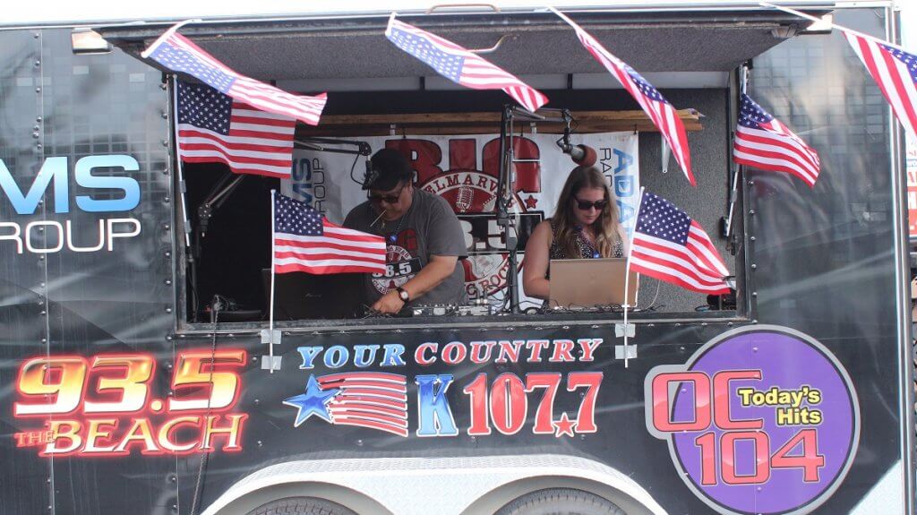 Radio truck
