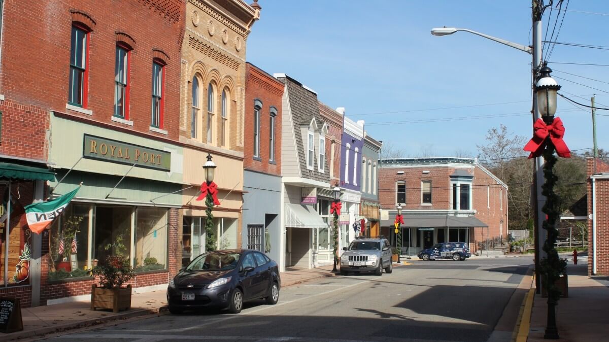 Downtown Snow Hill