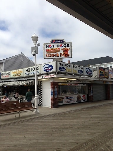 1376 atlantic stand