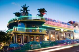 1908 skye bar5 300x199