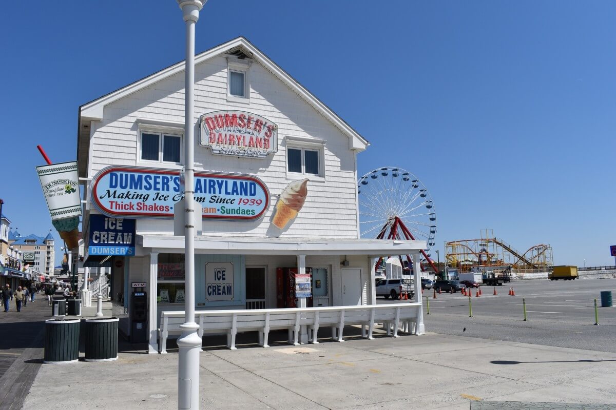 Boardwalk Dumser's