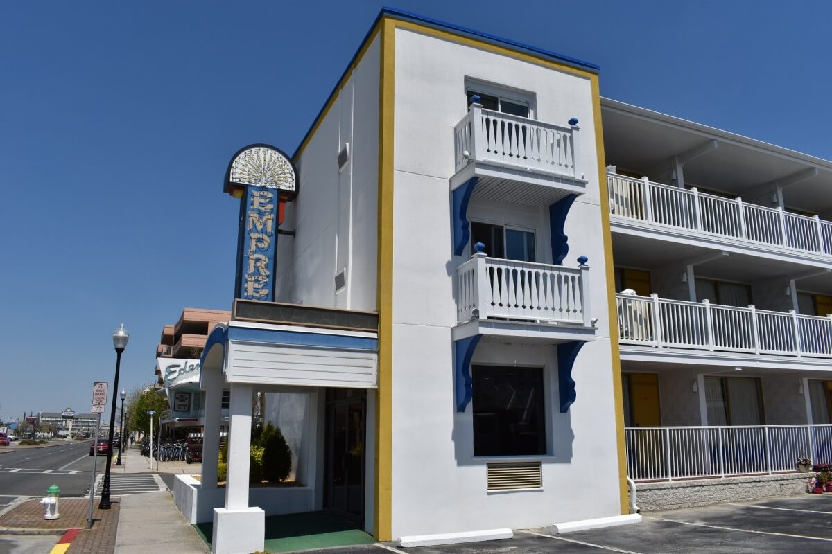 Empress Motel
