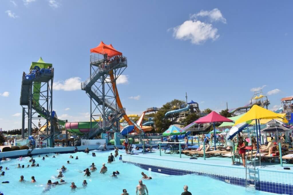 Jolly Roger wave pool