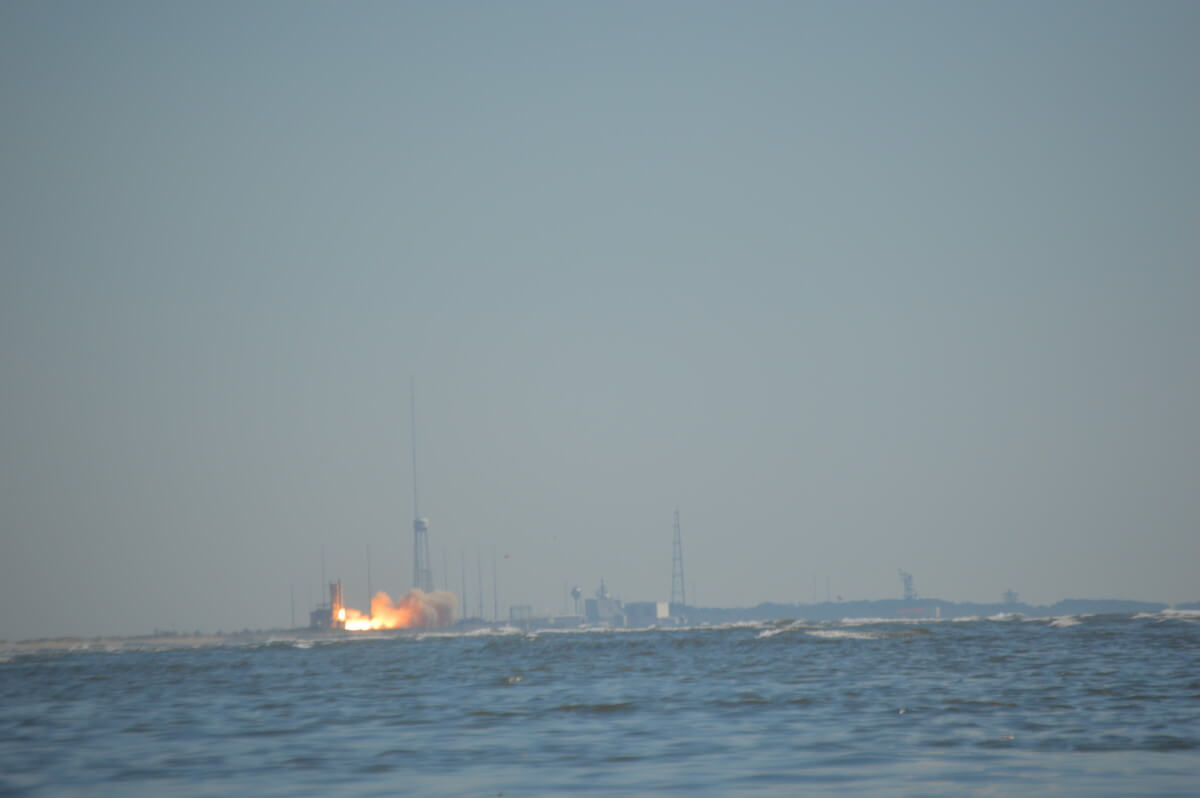 Minotaur Rocket Launched Today from Wallops Island Visible from Ocean