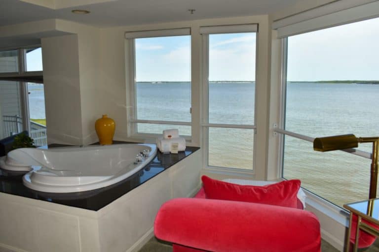 Twelve unique rooms, endless peace and tranquility at The Edge hotel