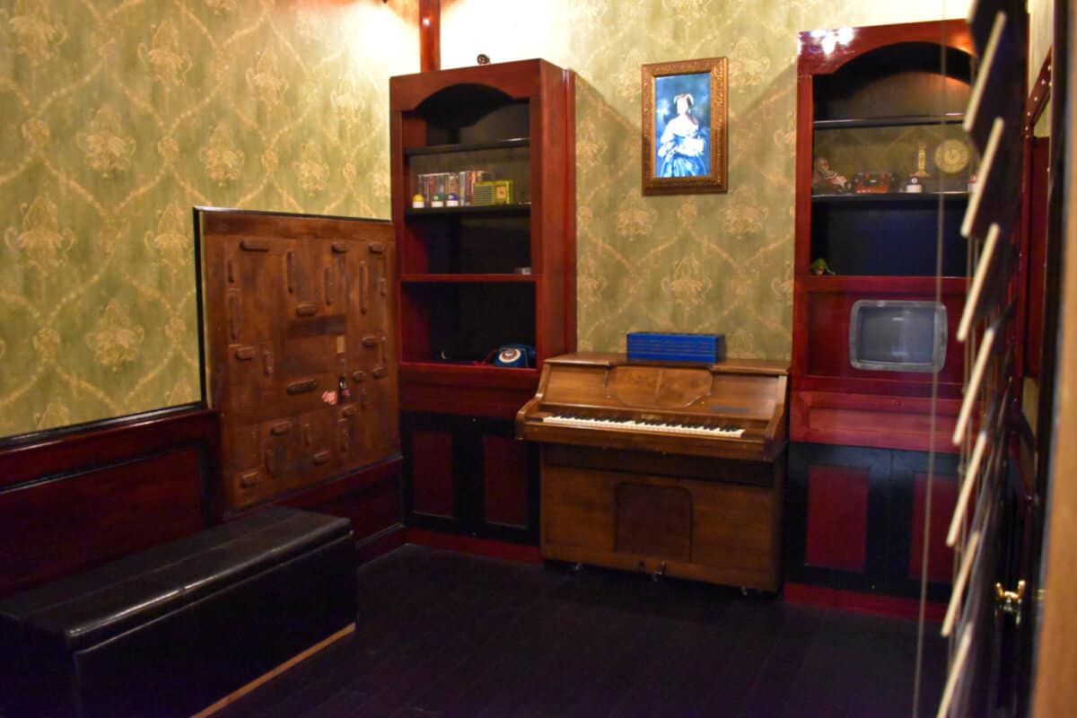 Escape Rooms in Ocean City - Poltergeist