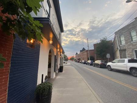 204001229 343222467397949 7748360152229319765 n 450x338