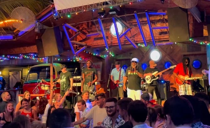 The 4 Best Live Music in the Ocean City, Maryland Area 2021