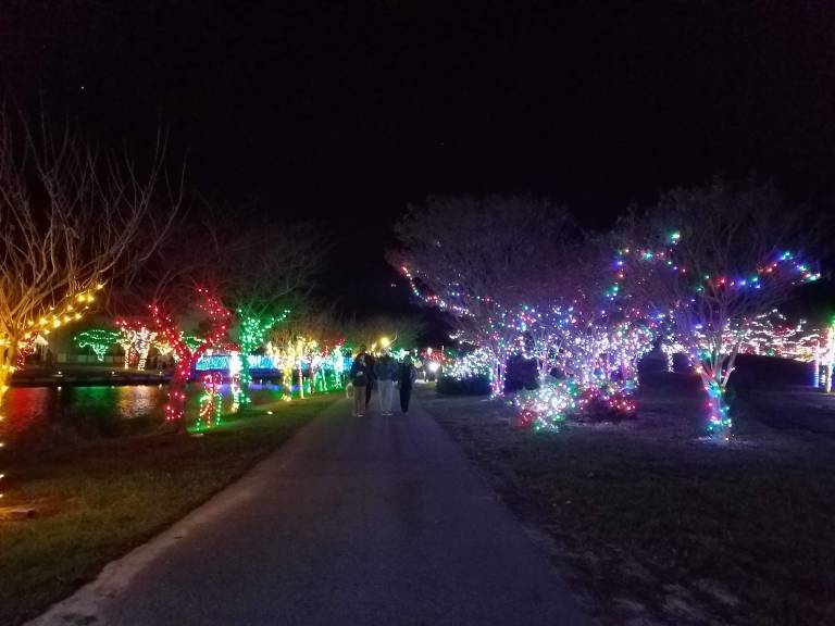 Winterfest Walking Tour Lights Up Northside Park for 29th Annual Event