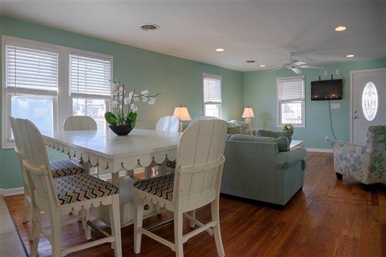 Madison House 42 HDR 768x511