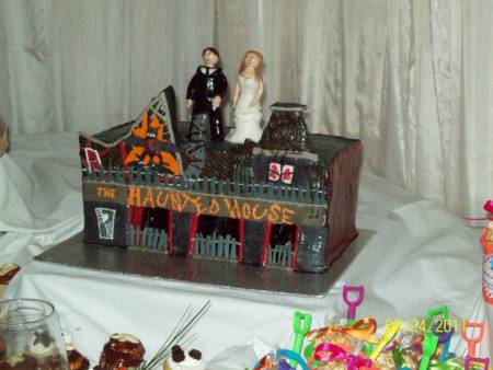 Haunted House Wedding Cake