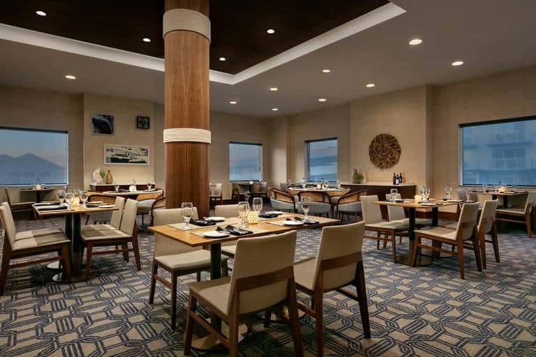 32 palm restaurant ocmd 768x512