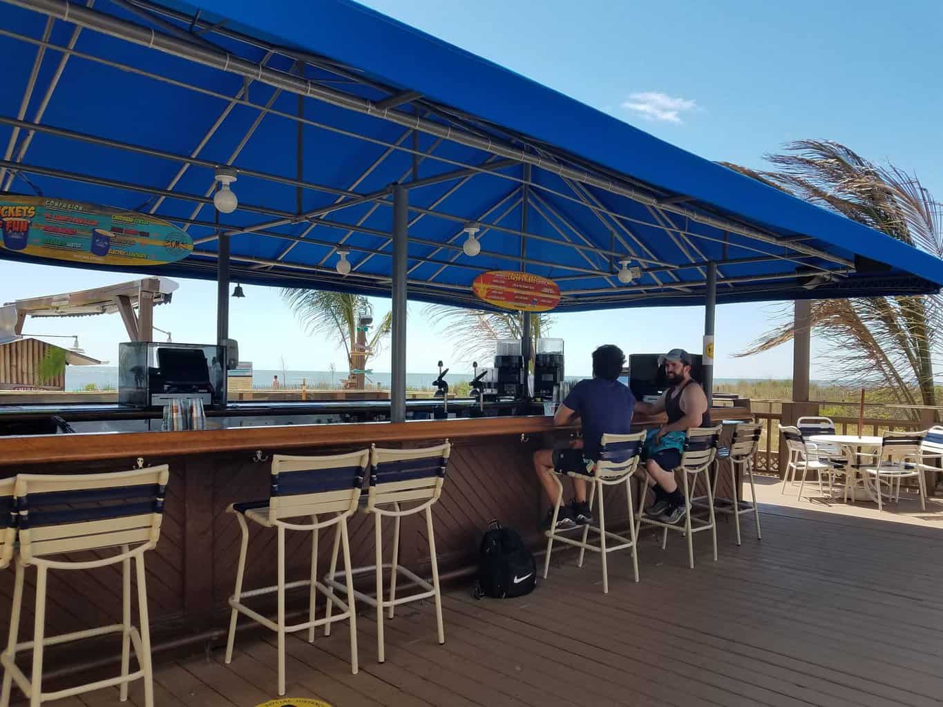 If it's driving, you can still get under cover and stay outside at the Fontainebleau