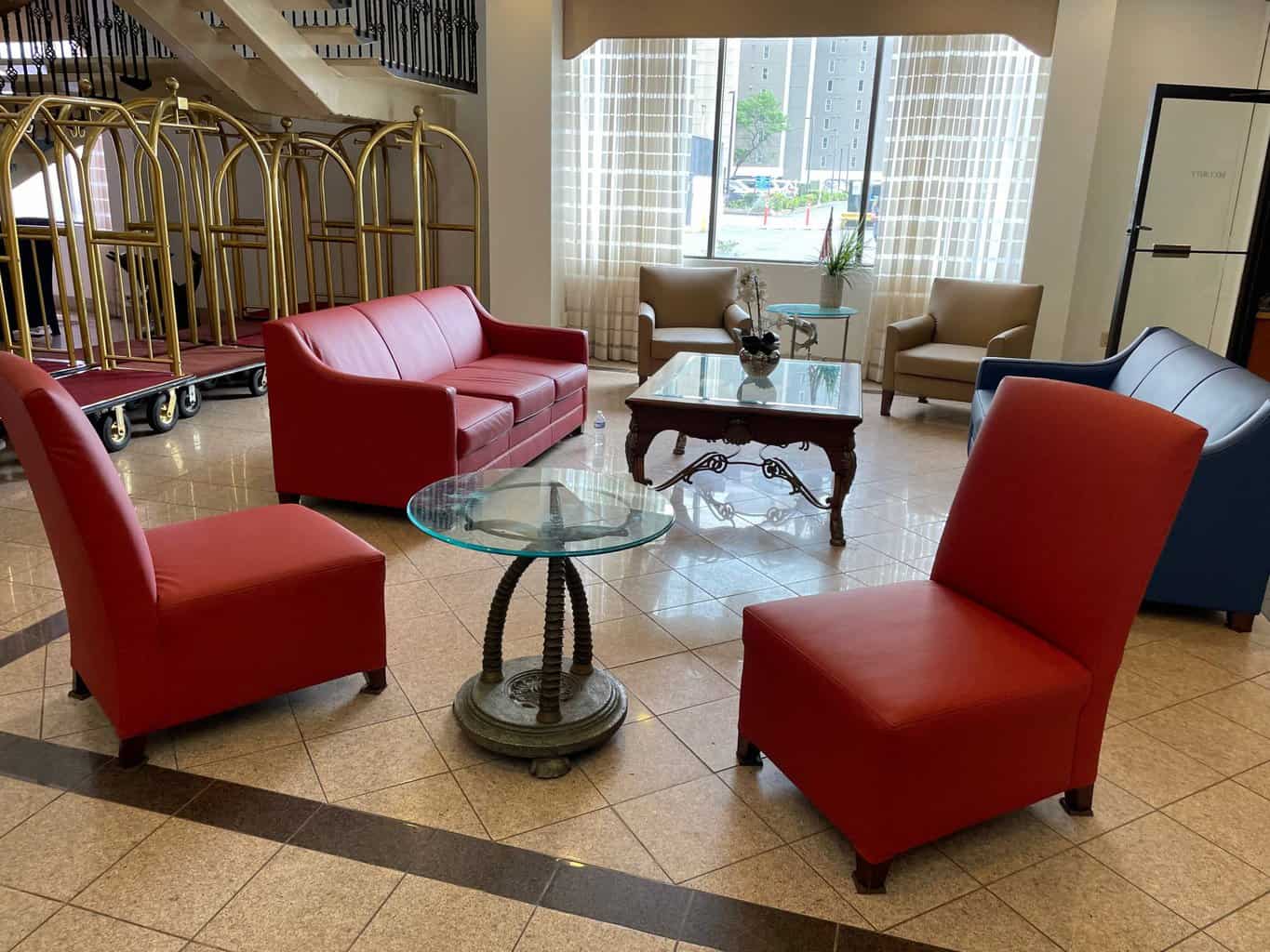 lobby sitting area at the Fontainebleau hotel