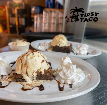 378371597 185265371253861 369285768673507173 n 450x443