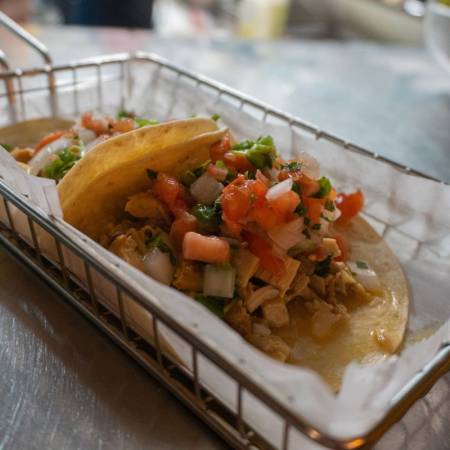 386064667 197906733323058 3131424897930446250 n 450x450