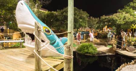 NicksMiniGolf night 8 ccexpress 450x236