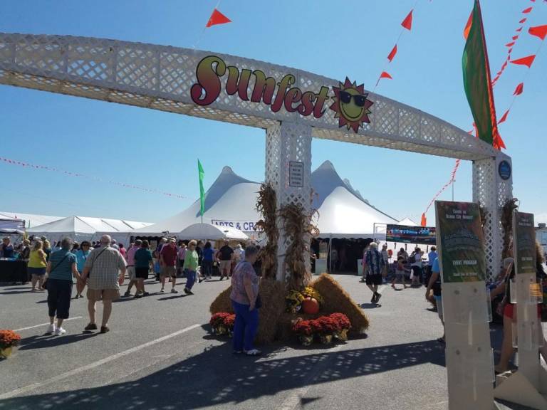 Ocean City Md Sunfest 2025 Schedule Of Events Lotta Krystyna