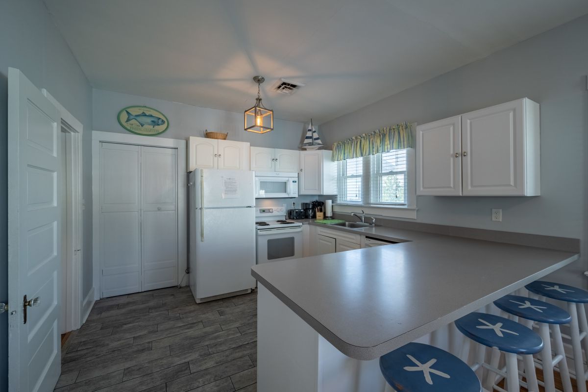 c7xvagbavwlvszqfniuh