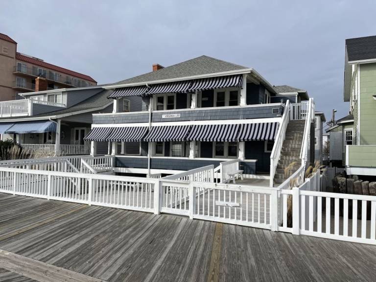 hotarvsjihyhwrmnovqn 2 768x576