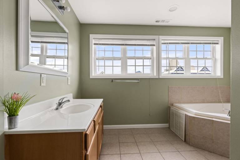 l0ttx4qqdgiqptvv9fi4 768x512