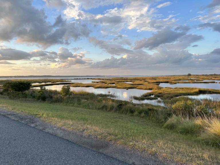 the bayside of Assategue is beautiful too