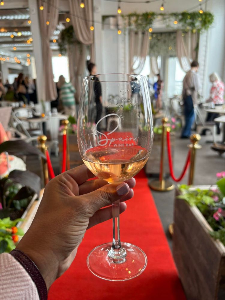 Spain Wine Bar Celebrates New Outdoor Look