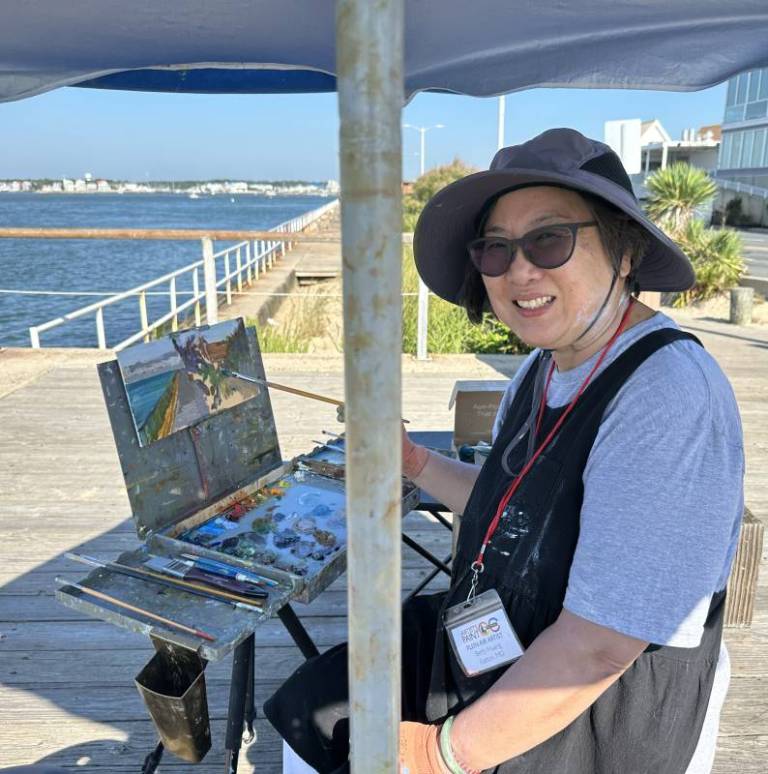 Betty Huang from Easton MD paints plein air in Ocean City