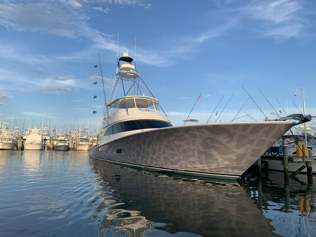 catch 23 - michael jordan boat 2020