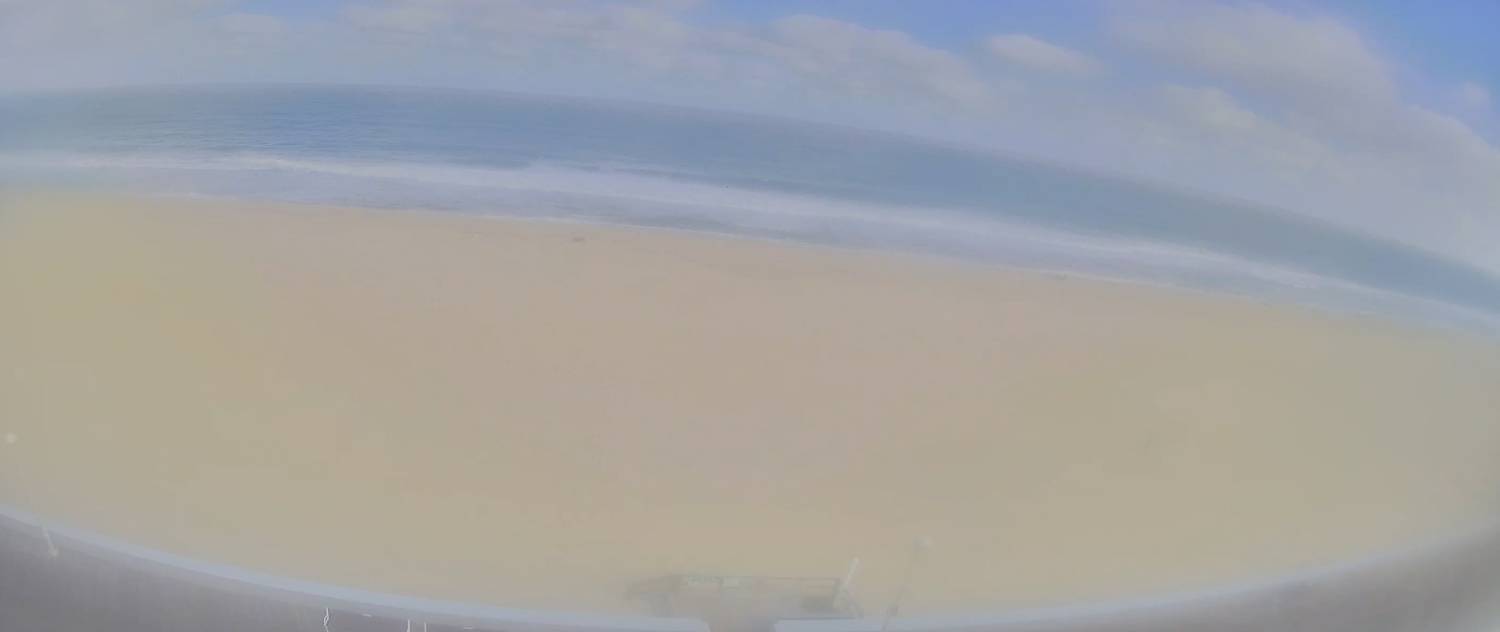 Beach Cam from the Days Inn