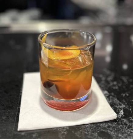 old fashioned cocktail