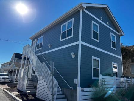 407 A Edgewater Avenue