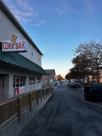 Wicomico Street bars in early morning
