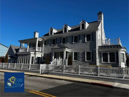 6th Street residence