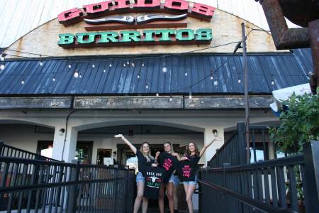 Guidos Burritos6 450x300