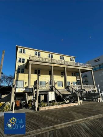 Harrison Hall Hotel